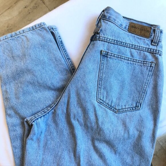 Vintage High Rise Tapered Pleat Front Mom Jeans - Picture 7 of 10